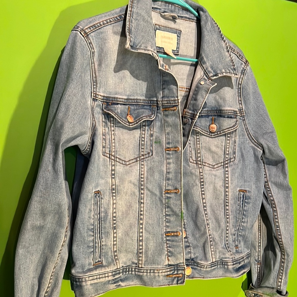 Denim blue Jean jacket size medium